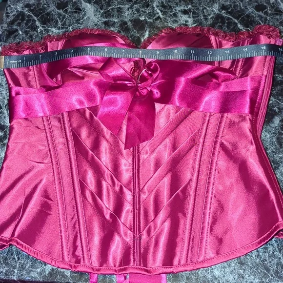 Classic Satin Corset - Picture 5 of 10